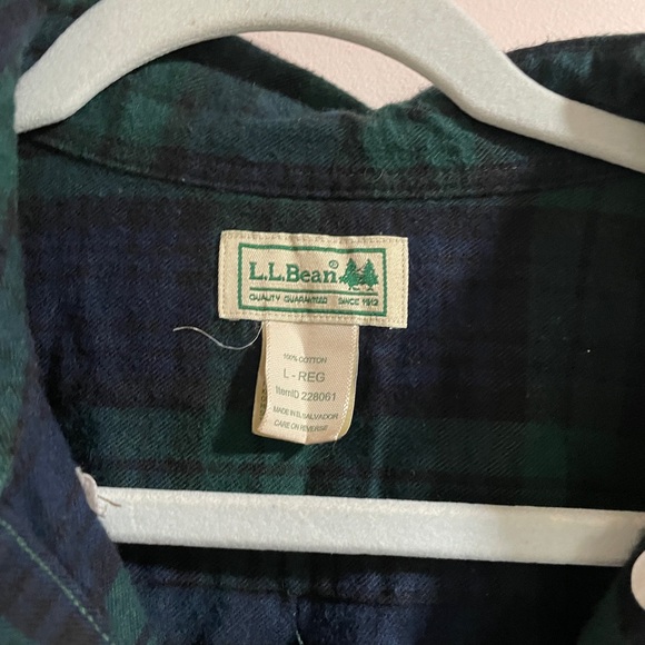 L.L. Bean Green Blue Flannel Size Large - Picture 2 of 3